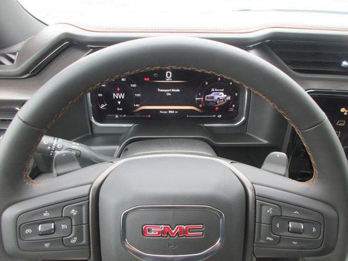 New 2026 GMC Sierra 1500 AT4 w/ AT4 Premium Package AWD/4WD image 20