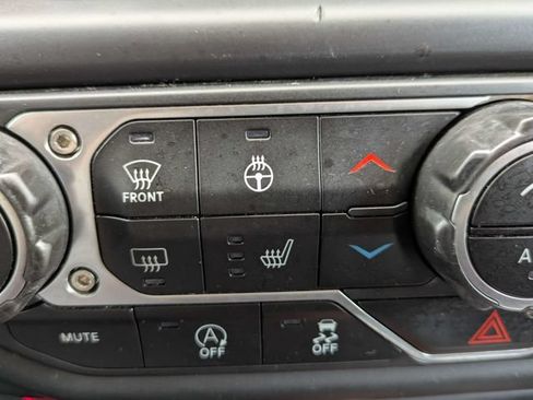 Used 2021 Jeep Wrangler Rubicon AWD/4WD image 27