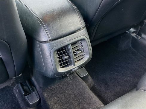 Used 2015 Jeep Cherokee Limited w/ Trailer Tow Group image 32