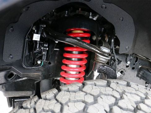 New 2025 Ford F150 Lariat w/ Equipment Group 502A High image 11