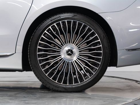 Used 2024 Mercedes-Benz Maybach S 680 4MATIC image 55