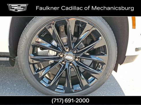 New 2025 Cadillac Escalade ESV Sport Platinum w/ LPO, ONYX Package AWD/4WD image 10