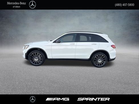 Certified 2022 Mercedes-Benz GLC 300 image 2