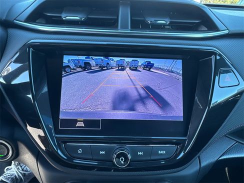 Used 2021 Chevrolet TrailBlazer RS w/ Technology Package image 31