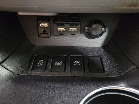 Used 2019 Toyota Highlander Limited Platinum AWD/4WD image 20