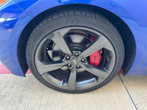 Used 2019 Genesis G70 3.3T Advanced w/ Sport Package image 37