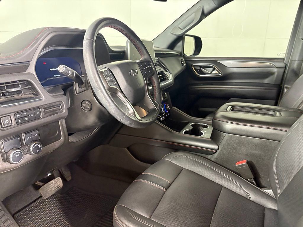 Used 2022 Chevrolet Tahoe RST w/ Luxury Package RWD image 22
