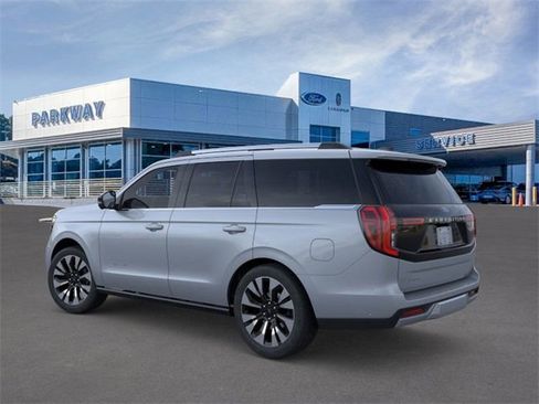 New 2025 Ford Expedition Platinum w/ Driver's Package image 4
