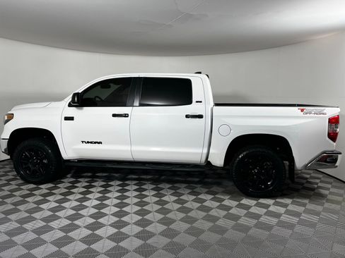Used 2021 Toyota Tundra SR5 w/ SR5 Upgrade Package AWD/4WD image 8