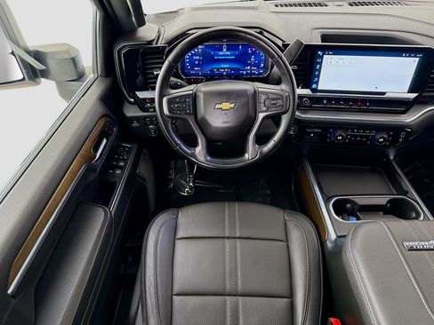 Used 2024 Chevrolet Silverado 3500 High Country w/ High Country Premium Package AWD/4WD image 26