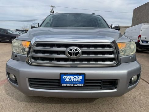 Used 2010 Toyota Sequoia Platinum image 2