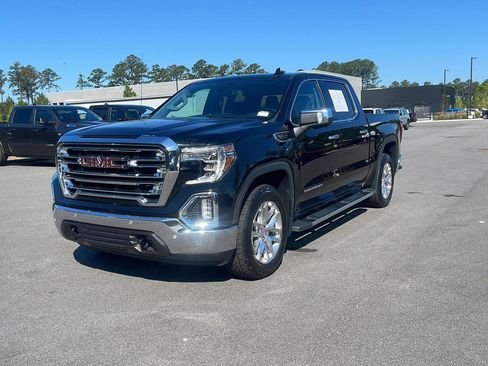 Used 2020 GMC Sierra 1500 SLT w/ SLT Premium Plus Package AWD/4WD image 3