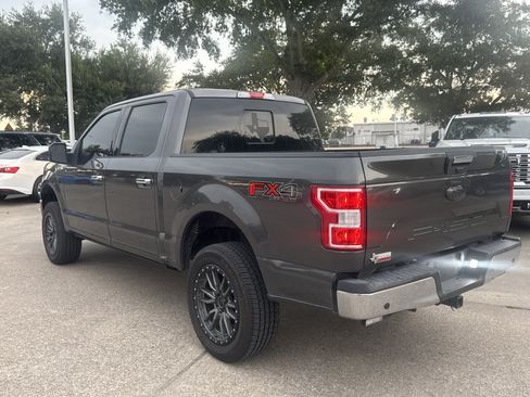 Used 2018 Ford F150 XLT w/ Equipment Group 302A Luxury AWD/4WD image 17
