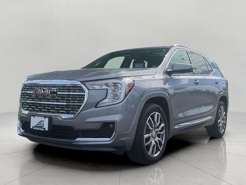 Used 2023 GMC Terrain Denali w/ LPO, Floor Liner Package AWD/4WD image 12