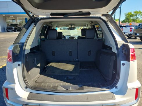 Used 2017 GMC Terrain Denali AWD/4WD image 8