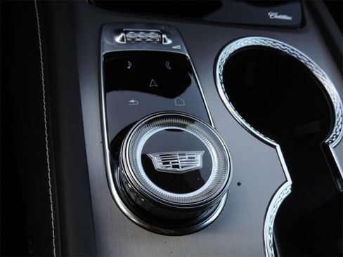 New 2026 Cadillac Vistiq Luxury image 22