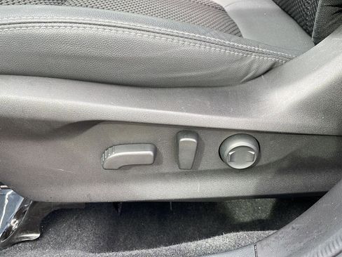 Used 2020 Subaru Forester Premium image 10