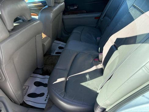 Used 2005 Buick Le Sabre Custom w/ Leather and Comfort Group image 7