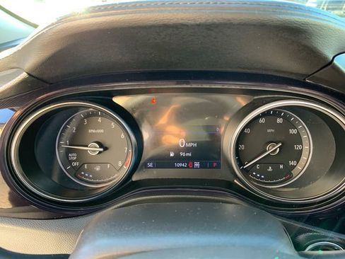 Used 2023 Buick Encore GX Select w/ Safety Package II image 21