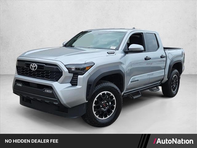 Used 2025 Toyota Tacoma TRD Off-Road AWD/4WD image 1