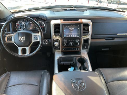 Used 2016 RAM 1500 Laramie w/ Convenience Group image 9