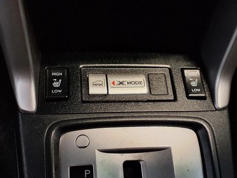 Used 2018 Subaru Forester 2.5i Limited AWD/4WD image 24