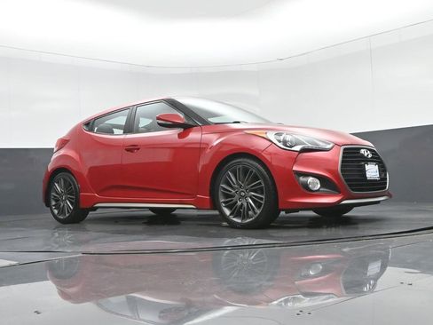 Used 2016 Hyundai Veloster Turbo w/ Option Group 04 image 51
