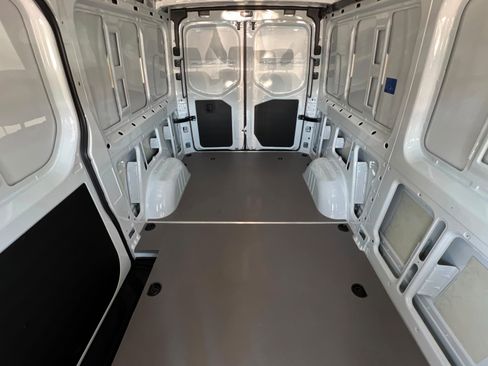 New 2025 Mercedes-Benz Sprinter 2500 image 19