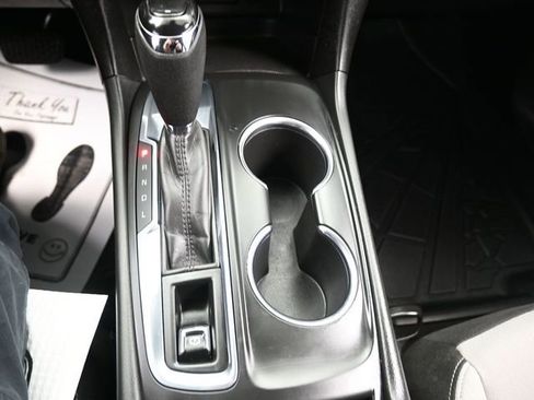 Used 2021 Chevrolet Equinox LS w/ LS Convenience Package image 5