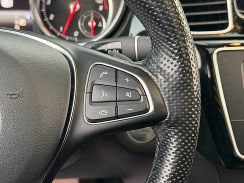 Used 2019 Mercedes-Benz GLE 400 4MATIC image 21