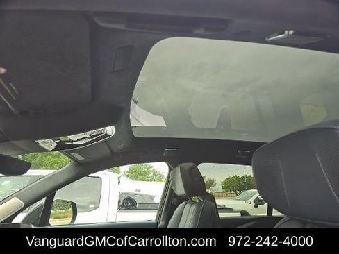 Used 2025 Cadillac Escalade IQ Luxury 2 w/ LPO, Premium Carpet Package AWD/4WD image 8