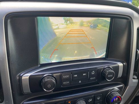Used 2017 GMC Sierra 1500 SLE w/ SLE Value Package AWD/4WD image 20
