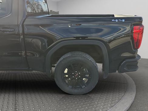New 2026 GMC Sierra 1500 Elevation image 24