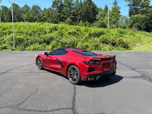 Used 2024 Chevrolet Corvette Stingray Premium Cpe w/ Z51 Performance Package RWD image 7