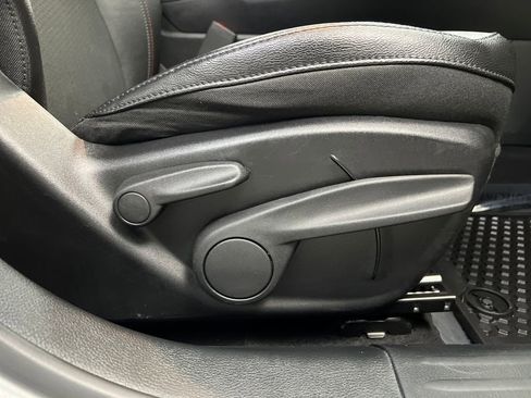 Used 2024 Jeep Compass Trailhawk image 21