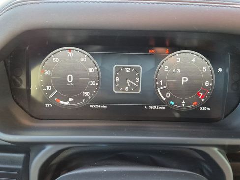 Certified 2024 Land Rover Defender 110 X-Dynamic SE AWD/4WD image 13
