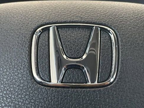 Used 2018 Honda Civic EX image 11