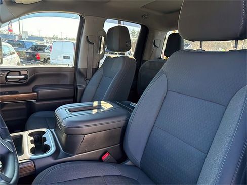 Used 2022 Chevrolet Silverado 2500 LT w/ Convenience Package image 15