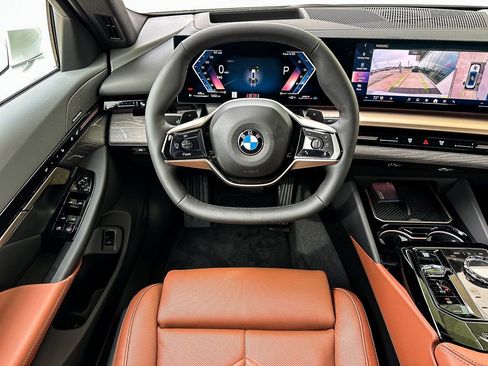 New 2026 BMW 530i 530i w/ Executive Package image 13