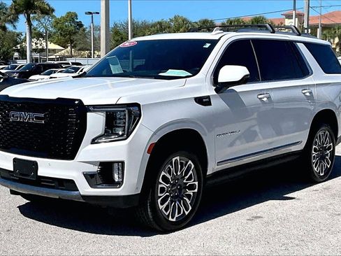 Used 2023 GMC Yukon Denali Ultimate image 9
