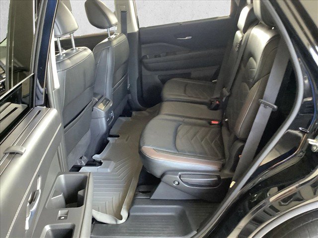 Used 2022 Nissan Pathfinder Platinum w/ Cargo Package AWD/4WD image 17