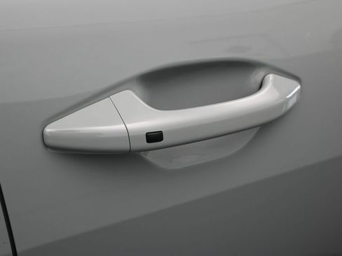 Used 2025 Kia K4 FWD image 37