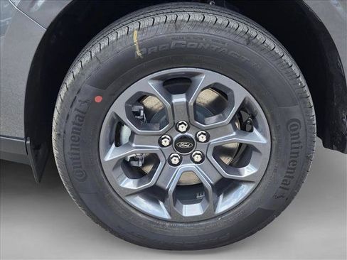 New 2026 Ford Maverick XLT FWD image 10