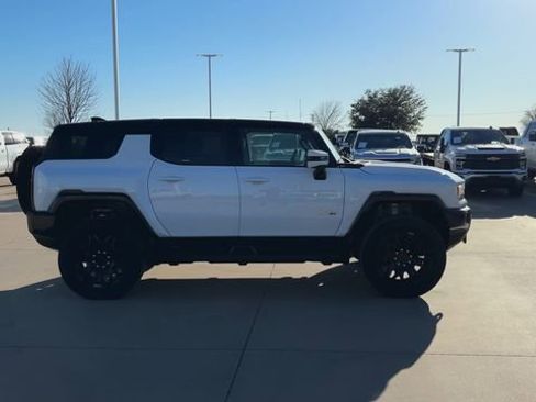 New 2025 GMC Hummer EV 2X image 9