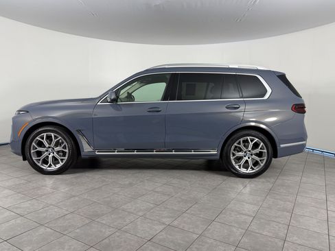 Certified 2026 BMW X7 xDrive40i AWD/4WD image 2