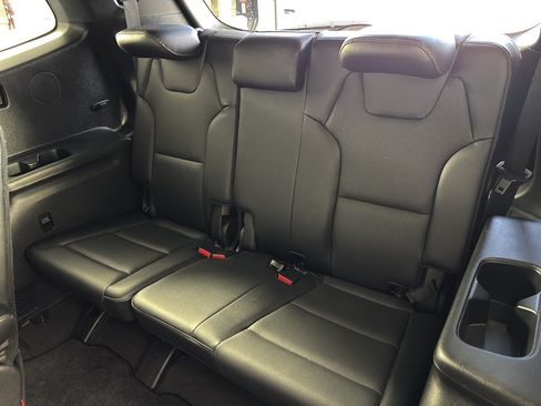 Used 2024 Kia Telluride EX X-Line AWD/4WD image 31