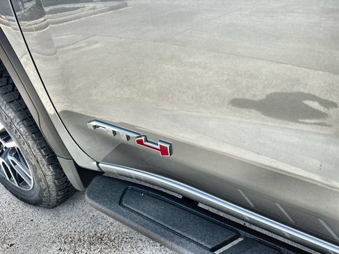 New 2026 GMC Sierra 1500 AT4 w/ AT4 Premium Package AWD/4WD image 14