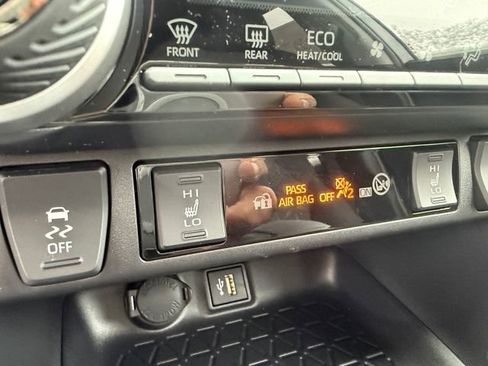 New 2025 Toyota RAV4 XLE image 12