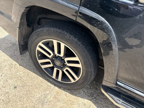 Used 2021 Toyota 4Runner Limited RWD image 12