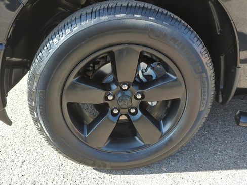 Used 2019 RAM 1500 Big Horn image 26